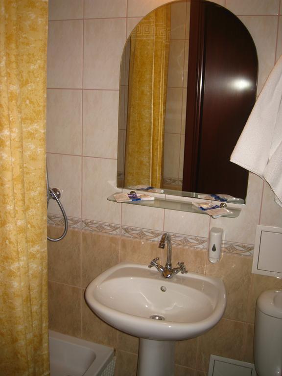 Druzhba Service Hotel Kiev Habitación foto