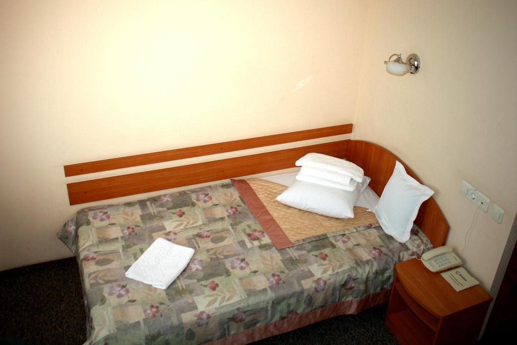 Druzhba Service Hotel Kiev Habitación foto